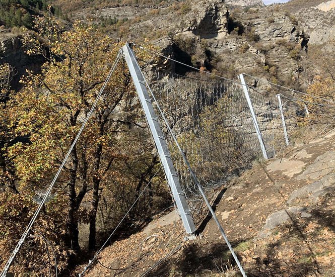 Dynamic Rockfall Barriers