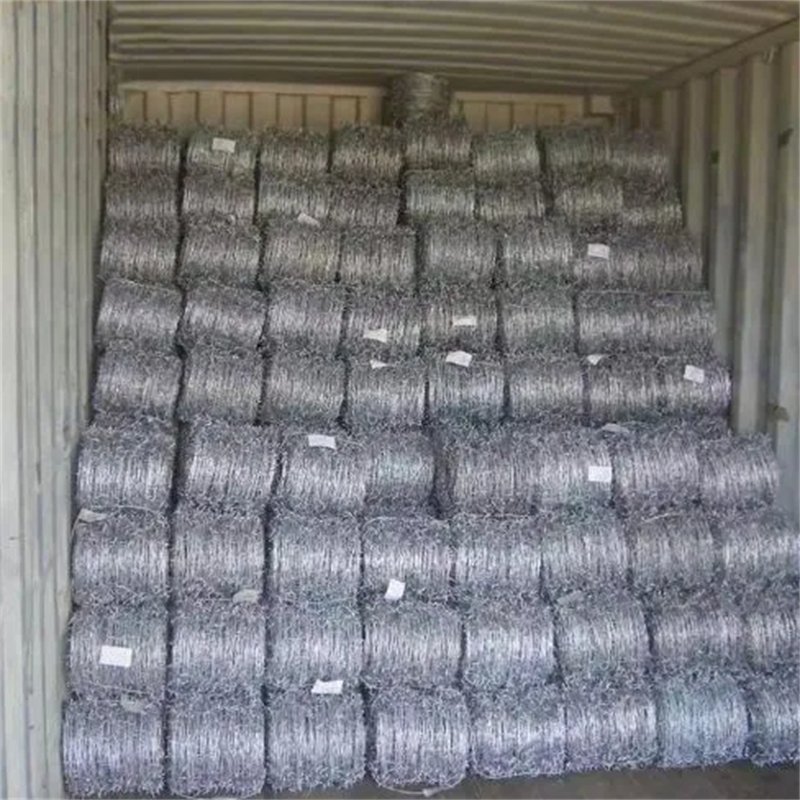 Roll of Barbed Wire Galvanized & PVC Coated